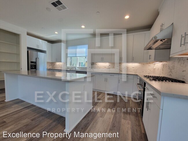 Building Photo - 3 br, 2.5 bath House - 2038 Tarob Court 68
