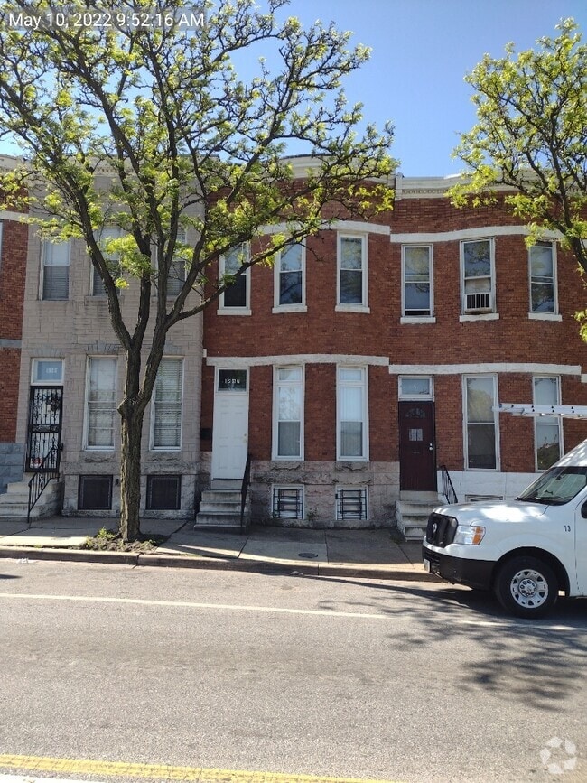 Building Photo - 1907 W Mulberry St