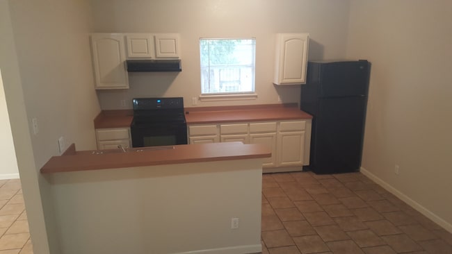 Photo - 234 Morningview Dr House