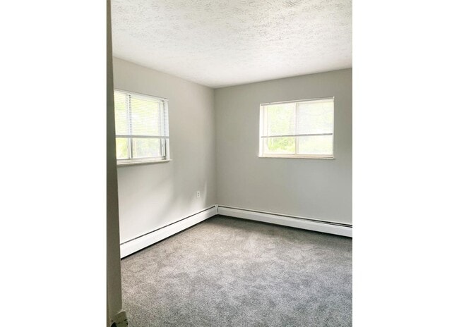 Foto del edificio - 3033 Clifton Ave