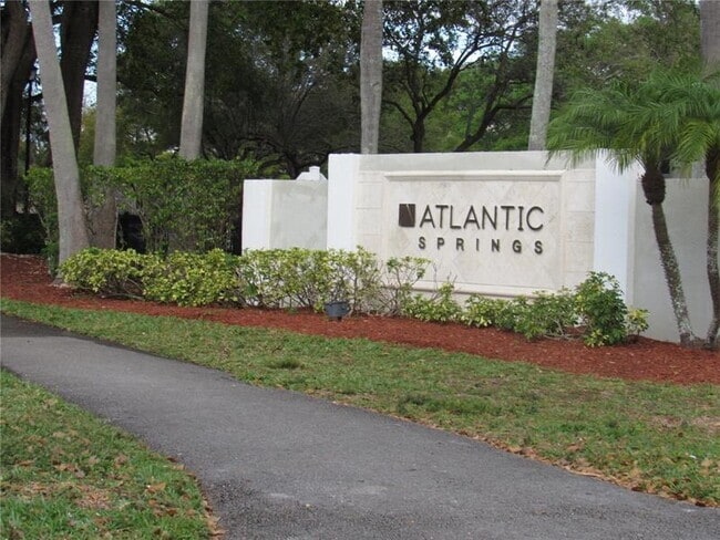 Street Entrance - 11263 W Atlantic Blvd