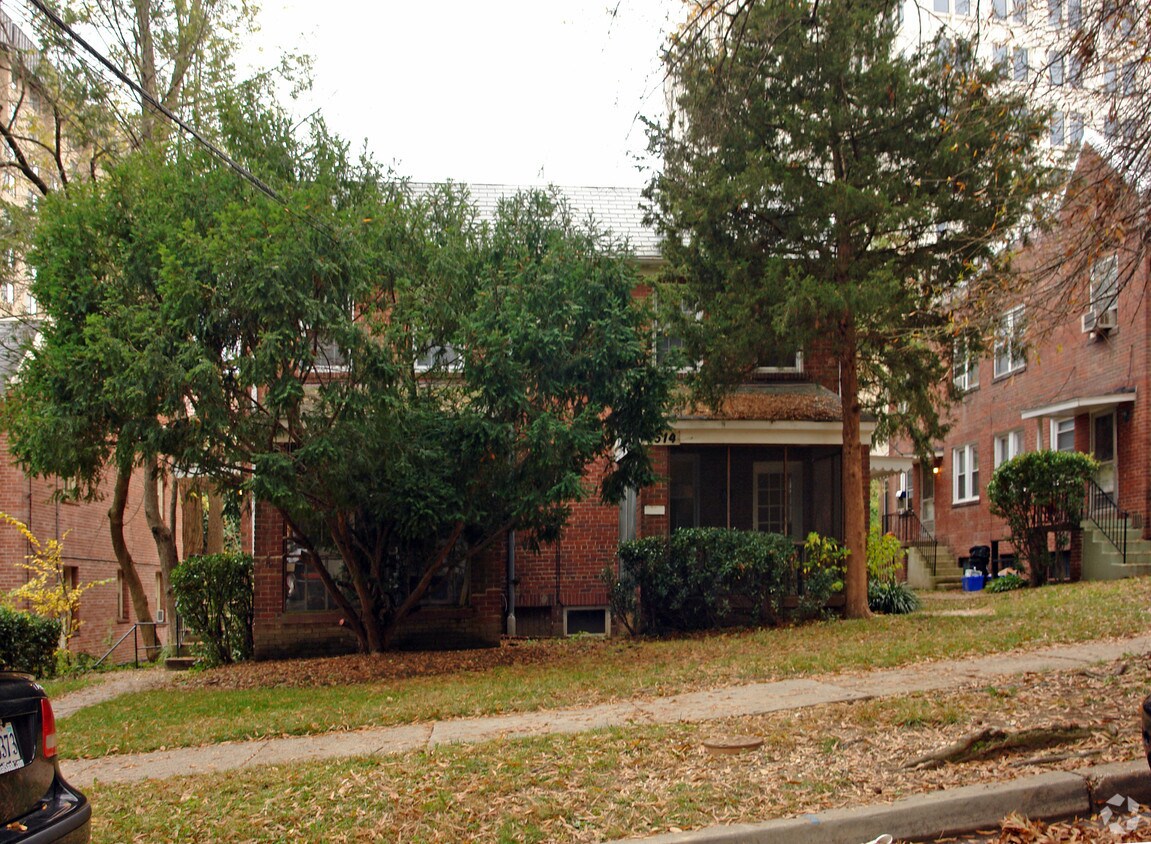 Primary Photo - 4512 Avondale St