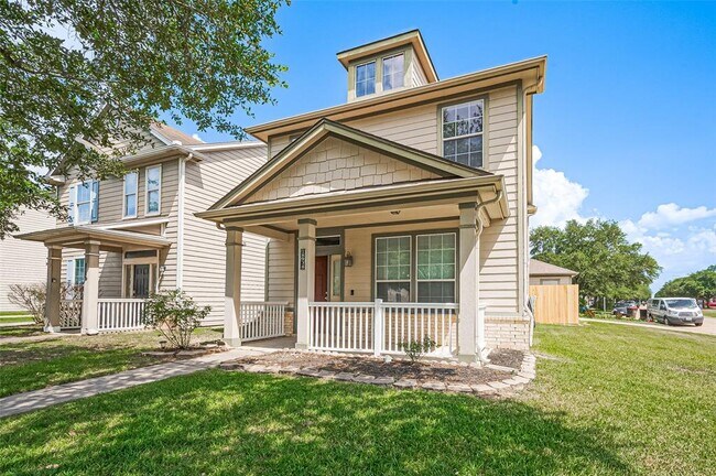 Building Photo - 18934 Sandelford Dr