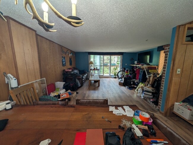 Building Photo - 52 Orris Rd