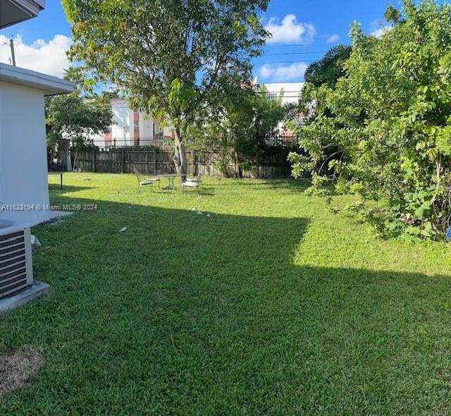 Foto del edificio - 5401 NW 17th Ct