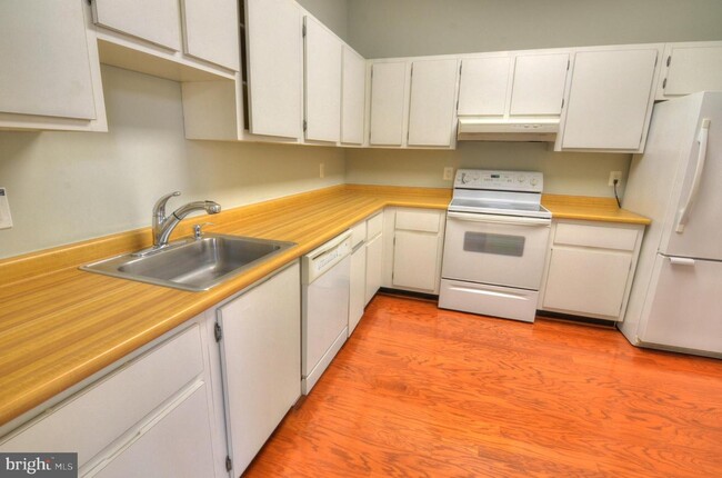 Building Photo - 11614 Ivystone Ct