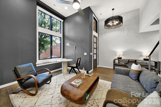 Foto del edificio - 428 E 33rd St