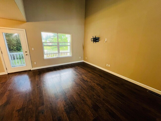 Foto del edificio - 4811 41st Ln SE
