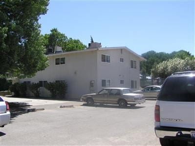  - 734 Hardin Rd