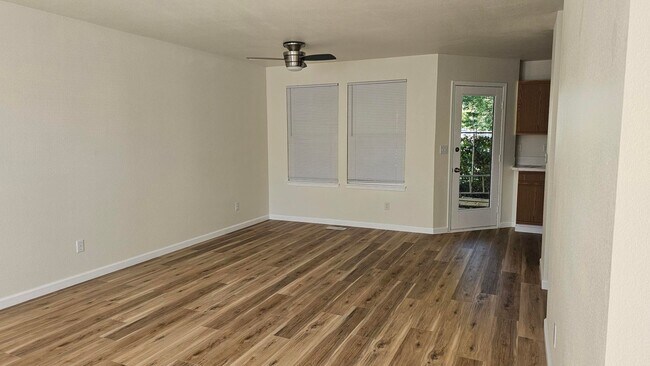 Foto del edificio - Shoshone Duplex