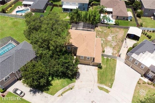 Building Photo - 4 br, 2 bath House - 550 Nutmeg Ct