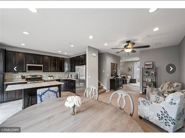 Building Photo - 11280 Sand Castle Dr