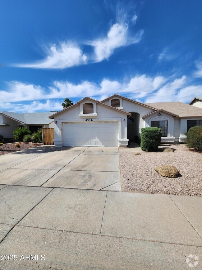 Building Photo - 4516 W Behrend Dr