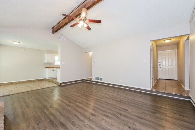 Foto del edificio - 7517 Marlinda Cir