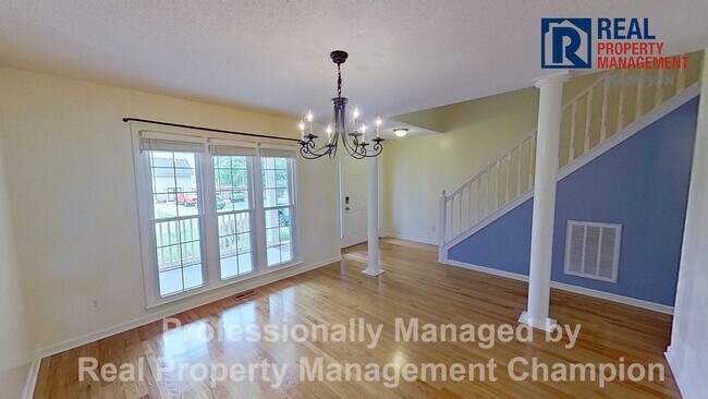 Foto del edificio - Spacious Upscale Home in Established Neigh...