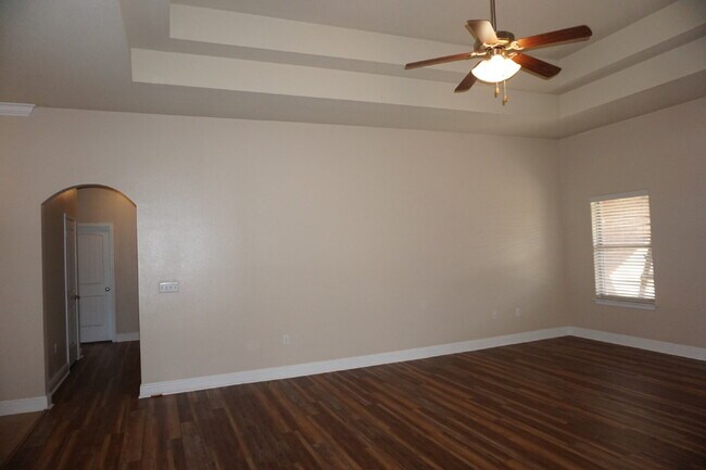 Foto del edificio - Crestview: 4 Bedrooms in Liberty Oaks