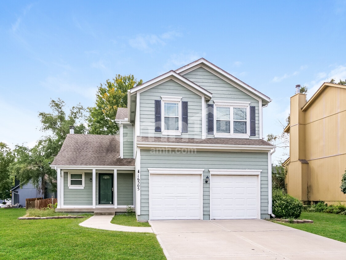 Foto principal - 16505 W 153rd St