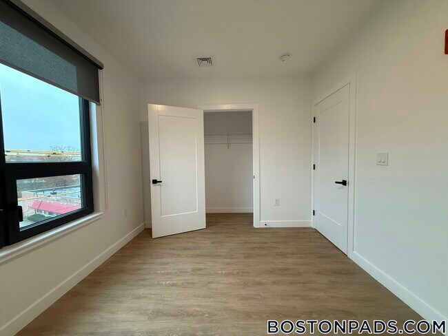 Foto del edificio - 199 Gardner St