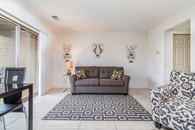Foto del edificio - Beautiful Unfurnished 1 Bedroom 1 bath Apartment for Rent in Branson, MO