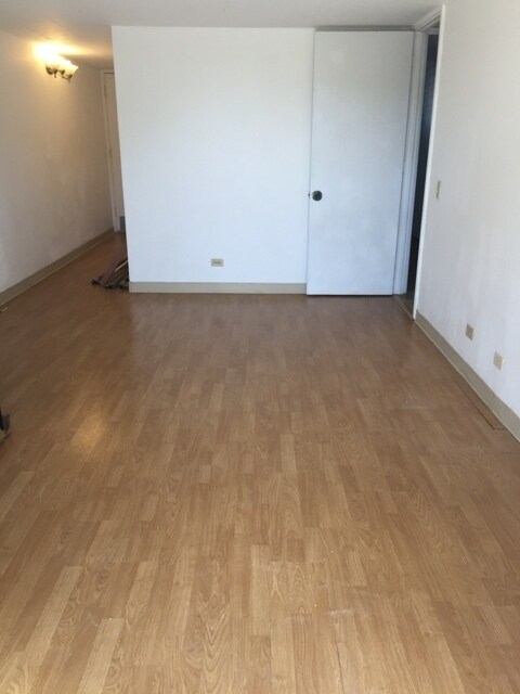 Foto del edificio - Punahou Royale, 1 bdrm, 1 bath, 1 pkg