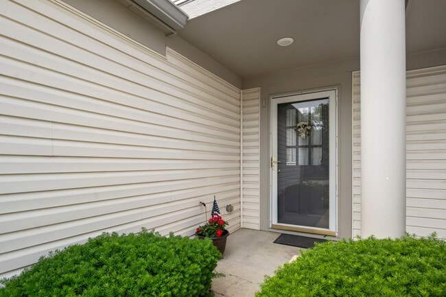 Building Photo - 2518 Arcadia Cir