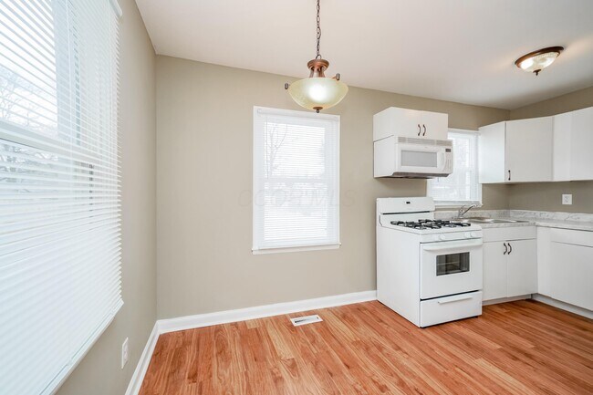 Foto del edificio - 2231 Dartmouth Ave