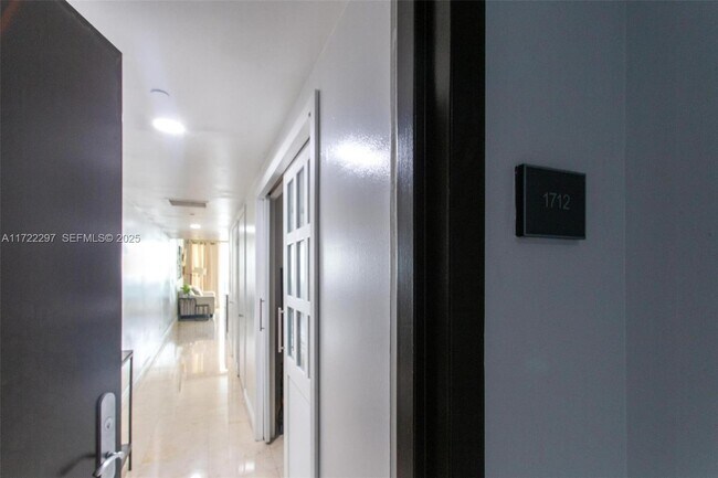 Foto del edificio - 1830 S Ocean Dr