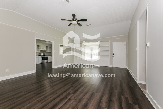 Foto del edificio - 402 Tumbleweed Cir