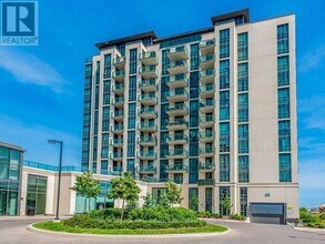 Building Photo - 65 Yorkland Blvd
