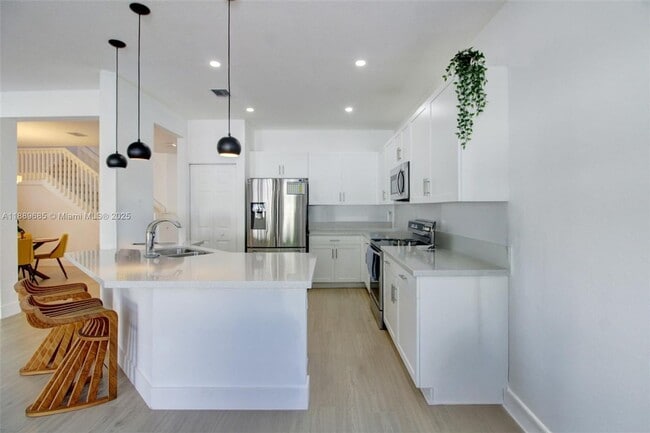 Foto del edificio - 21016 NE 2nd Ct