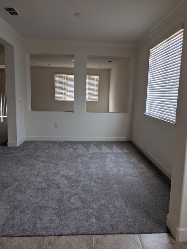 Foto del edificio - 9321 Morney Way