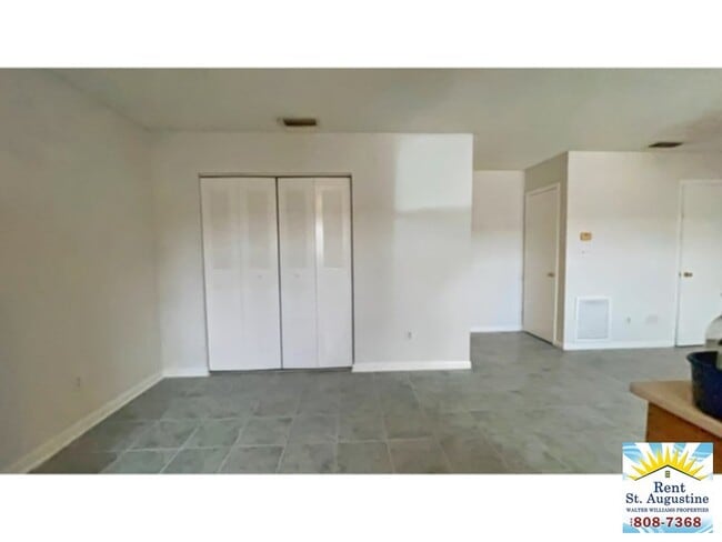 Building Photo - 2BR/1BA Moultrie Lakes apt. Close to shopp...