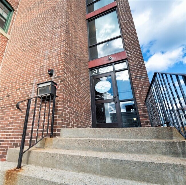 Foto del edificio - 364 Thames St