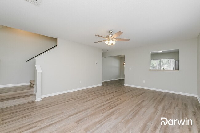 Foto del edificio - 6156 Kiteridge Dr
