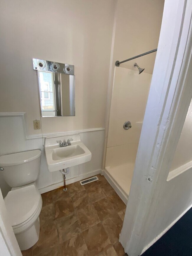 Foto del edificio - 508-10 E 6th St