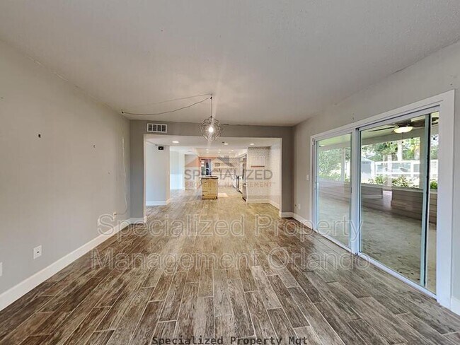 Building Photo - 3154 Whisper Wind Dr