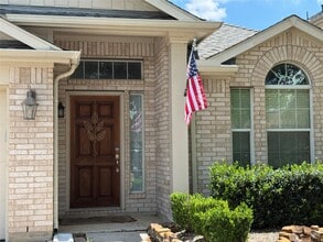 Building Photo - 21818 Saragosa Pond Ln