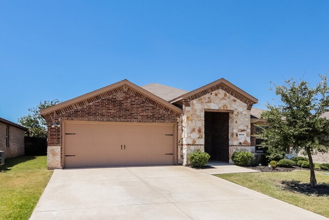 Building Photo - 2618 Saldana Dr