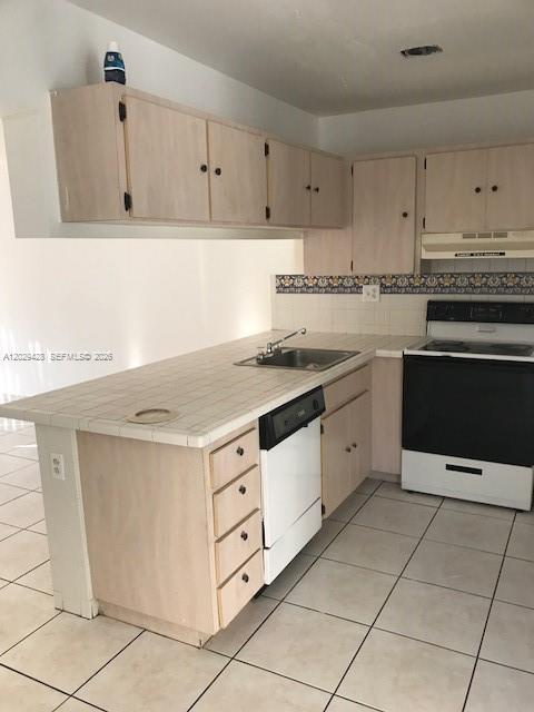 Building Photo - 15401 SW 81st Cir Ln