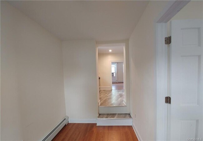 Building Photo - 7 Remsen St