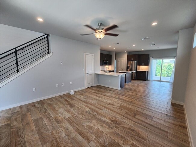 Building Photo - 9724 Evening Canopy Dr