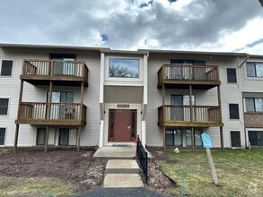 Building Photo - 30042 W 12 Mile Rd