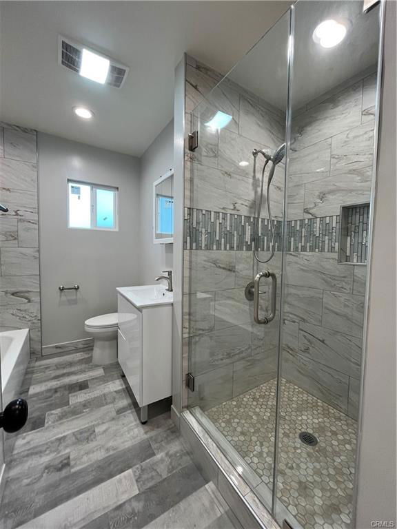 Foto principal - 10915 Whitaker Ave
