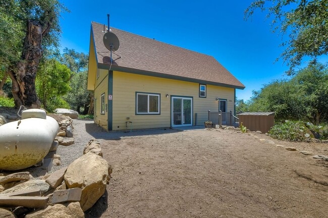 Building Photo - 31760 S Grade Rd