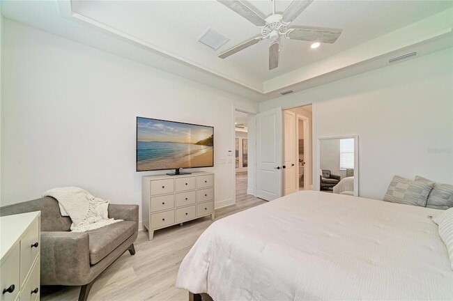 Building Photo - 1047 Waterline Ct