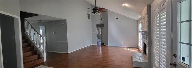 Building Photo - 22327 Mosswillow Ln