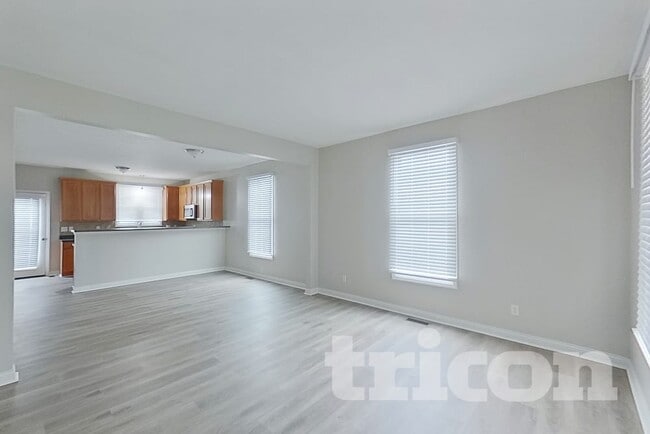 Building Photo - 3301 N Mester St