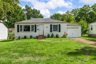 Building Photo - 10542 Anson Dr
