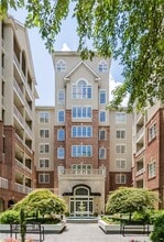 Building Photo - 50 Biscayne Dr NW