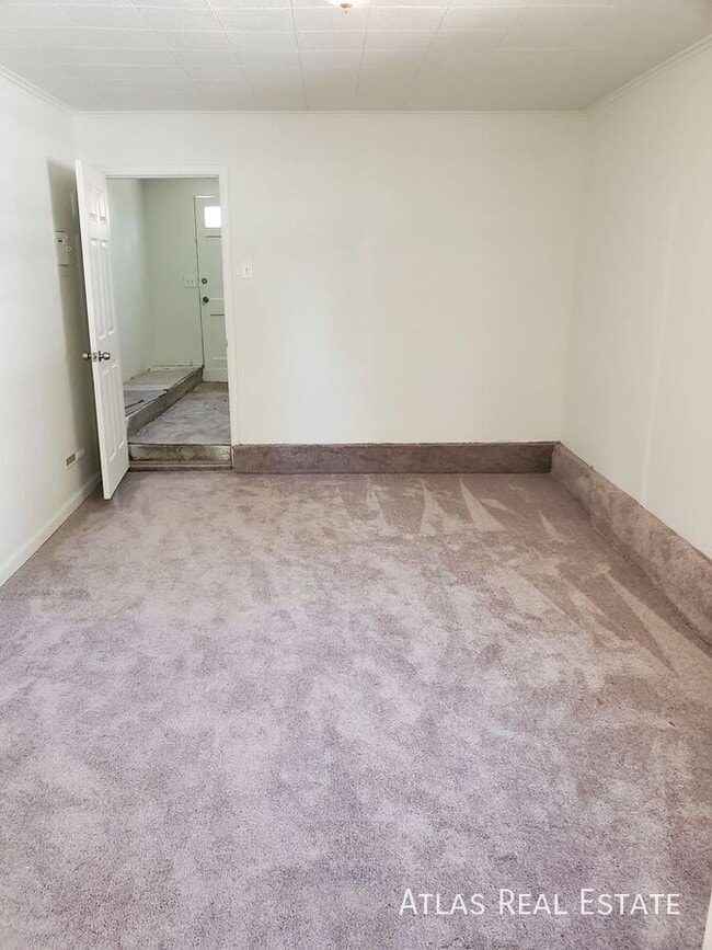 Building Photo - 1131 Geneva St